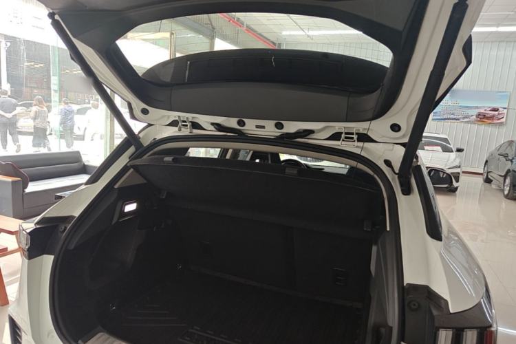 Used Lynk & Co 06 2020 1.5T YAO Halo Trunk