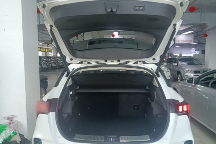 Used Lynk & Co 06 2020 1.5T YAO Halo Trunk