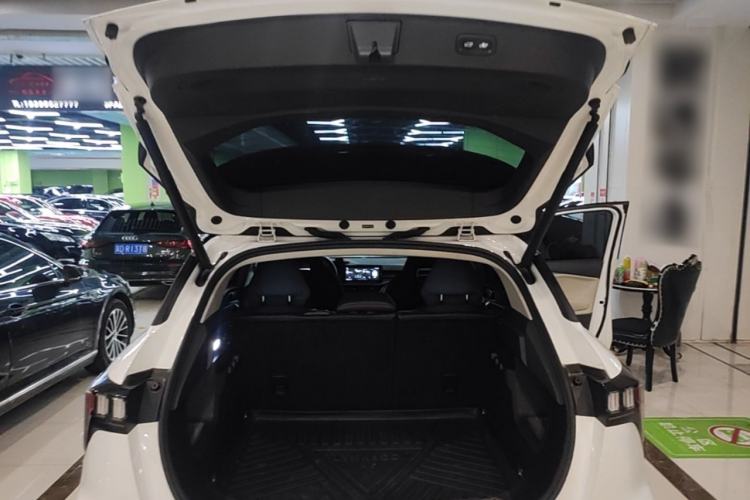 Used Lynk & Co 06 2020 1.5T YAO Halo Trunk
