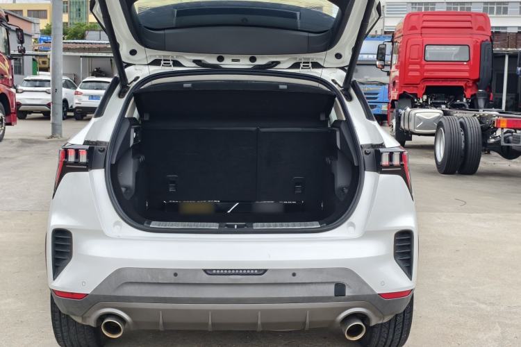 Used Lynk & Co 06 2020 1.5T YAO Halo Trunk