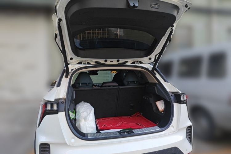 Used Lynk & Co 06 2020 1.5T YAO Halo Trunk