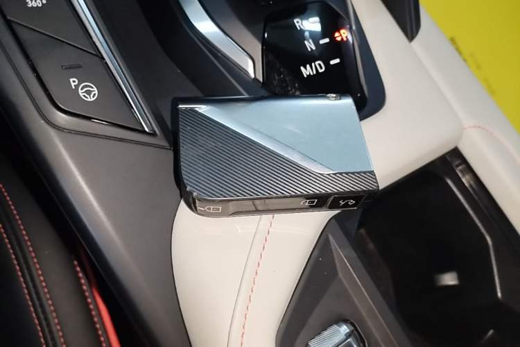 Used Lynk & Co 06 2020 1.5T YAO Halo Vehicle Key