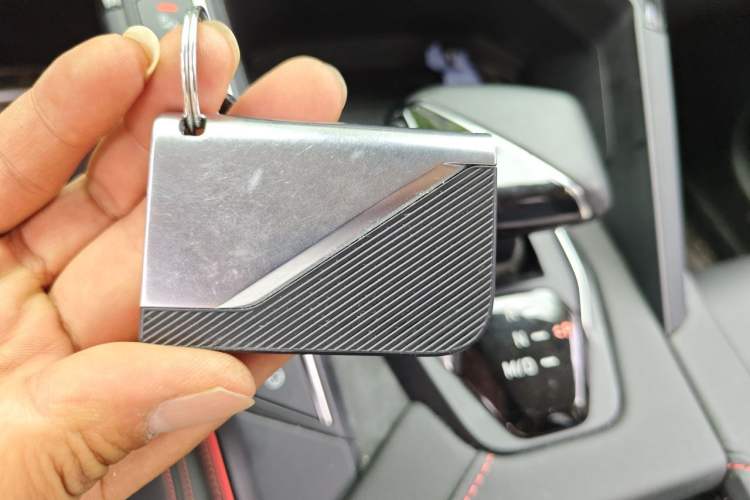 Used Lynk & Co 06 2020 1.5T YAO Halo Vehicle Key