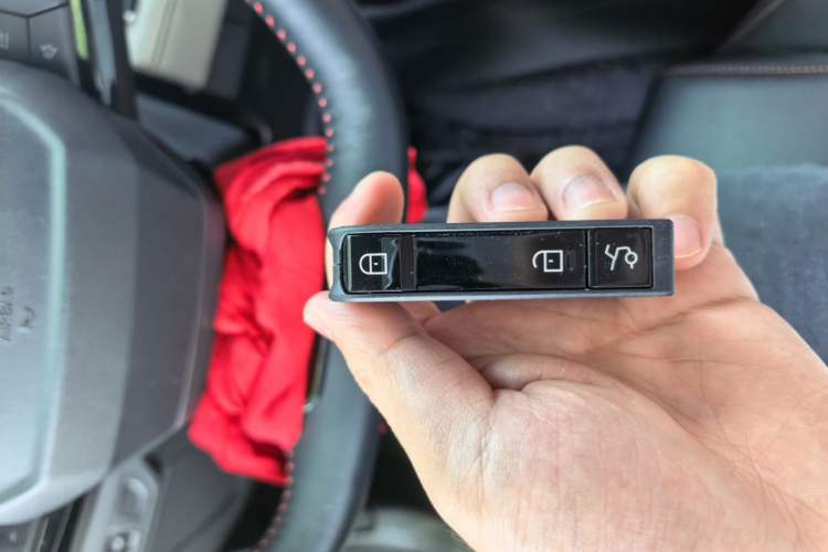 Used Lynk & Co 06 2020 1.5T YAO Halo Vehicle Key