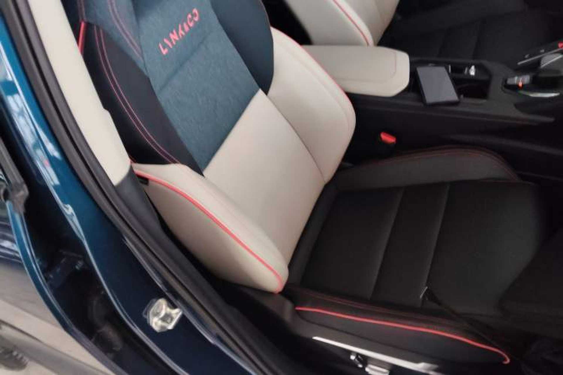 Used Lynk & Co 06 2021 1.5T Shero Pink Special Edition Right Front Seat