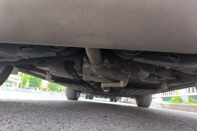 Used Lynk & Co 06 2021 1.5T Shero Pink Special Edition Chassis Rear