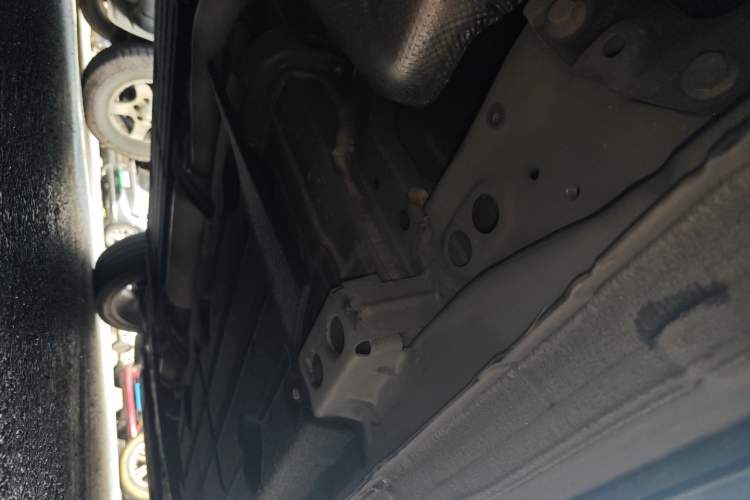 Used Lynk & Co 06 2021 1.5T Shero Pink Special Edition Chassis Rear Right