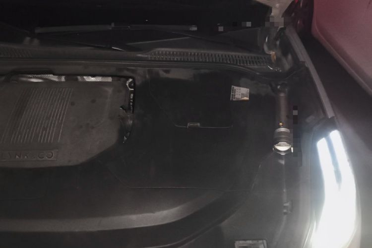 Used Lynk & Co 06 2021 1.5T Shero Pink Special Edition Engine Bay Left