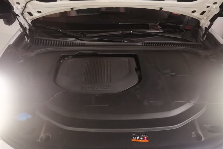 Used Lynk & Co 06 2021 1.5T Shero Pink Special Edition Engine Bay