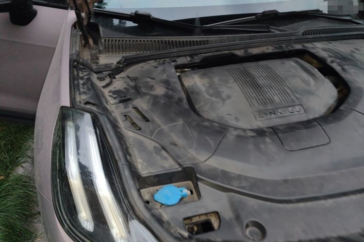 Used Lynk & Co 06 2021 1.5T Shero Pink Special Edition Engine Bay Right