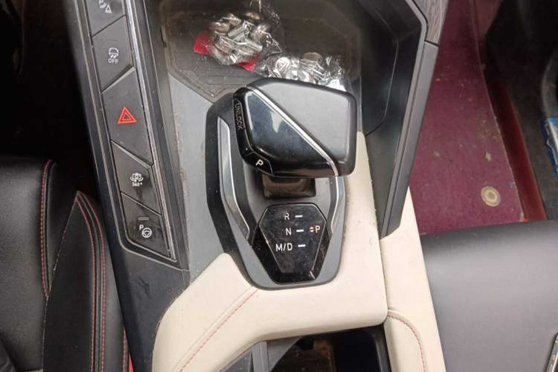 Used Lynk & Co 06 2021 1.5T Shero Pink Special Edition Gear Lever