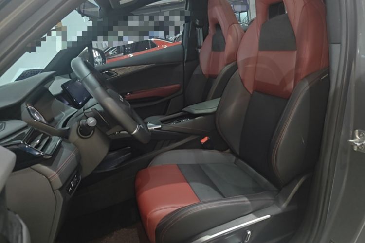 Used Lynk & Co 06 2021 1.5T Shero Pink Special Edition Left Front Seat