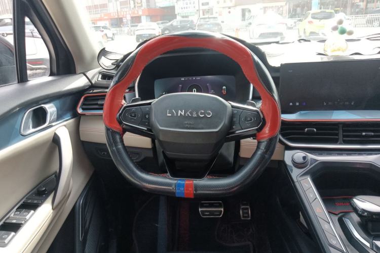 Used Lynk & Co 06 2021 1.5T Shero Pink Special Edition Steering Wheel