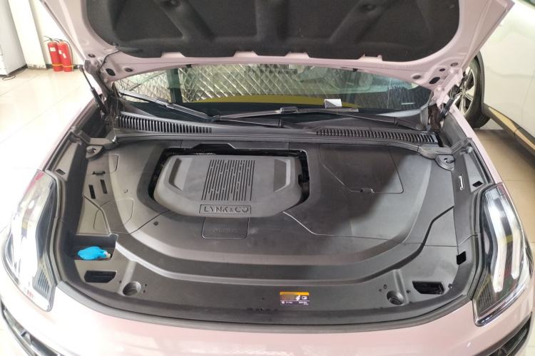 Used Lynk & Co 06 2021 1.5T Shero Pink Special Edition Engine Bay