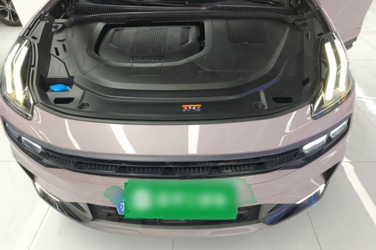 Used Lynk & Co 06 2021 1.5T Shero Pink Special Edition Engine Bay