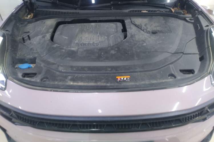 Used Lynk & Co 06 2021 1.5T Shero Pink Special Edition Engine Bay
