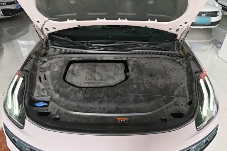 Used Lynk & Co 06 2021 1.5T Shero Pink Special Edition Engine Bay