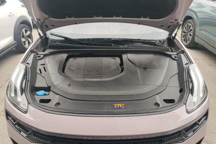 Used Lynk & Co 06 2021 1.5T Shero Pink Special Edition Engine Bay
