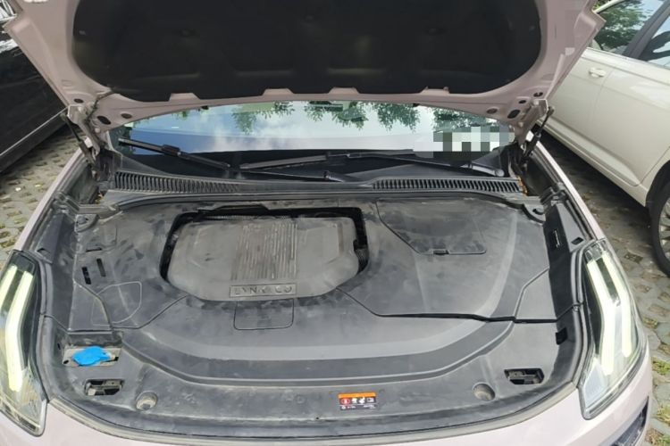 Used Lynk & Co 06 2021 1.5T Shero Pink Special Edition Engine Bay