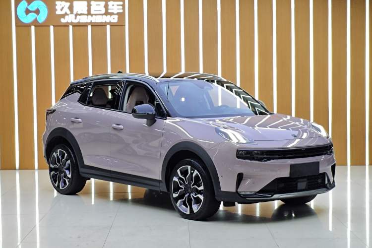 Used Lynk & Co 06 2021 1.5T Shero Pink Special Edition Exterior 1