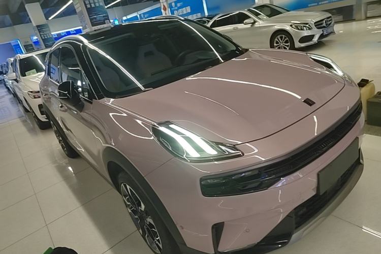 Used Lynk & Co 06 2021 1.5T Shero Pink Special Edition Exterior 1