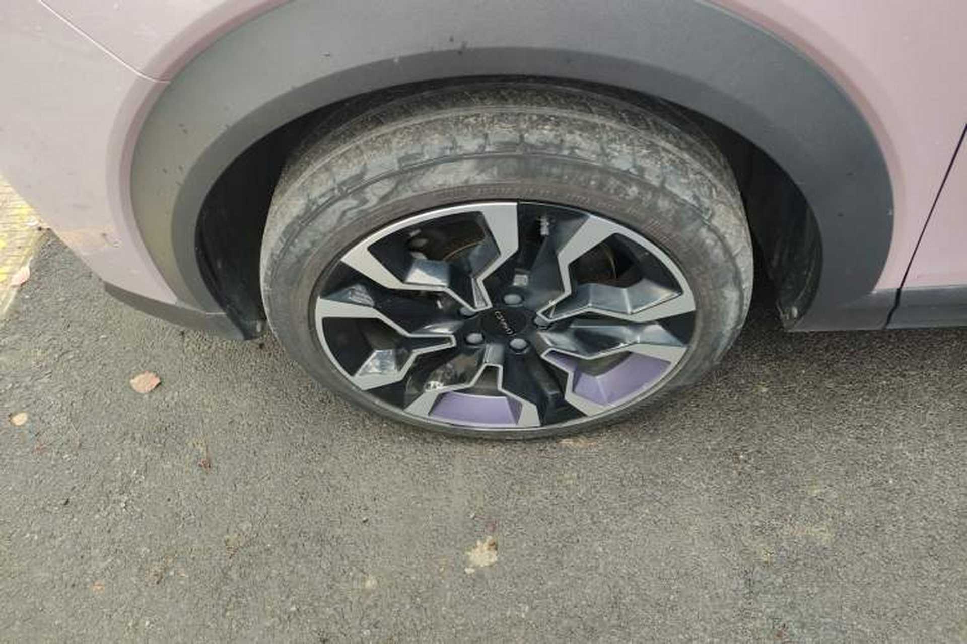 Used Lynk & Co 06 2021 1.5T Shero Pink Special Edition Exterior 4