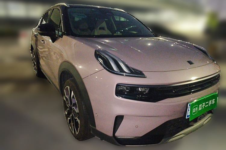 Used Lynk & Co 06 2021 1.5T Shero Pink Special Edition Front Right 45 Deg