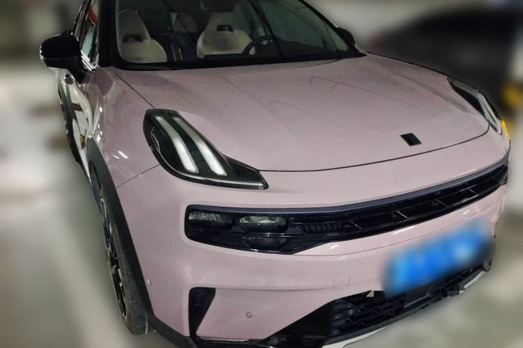 Used Lynk & Co 06 2021 1.5T Shero Pink Special Edition Front Right 45 Deg