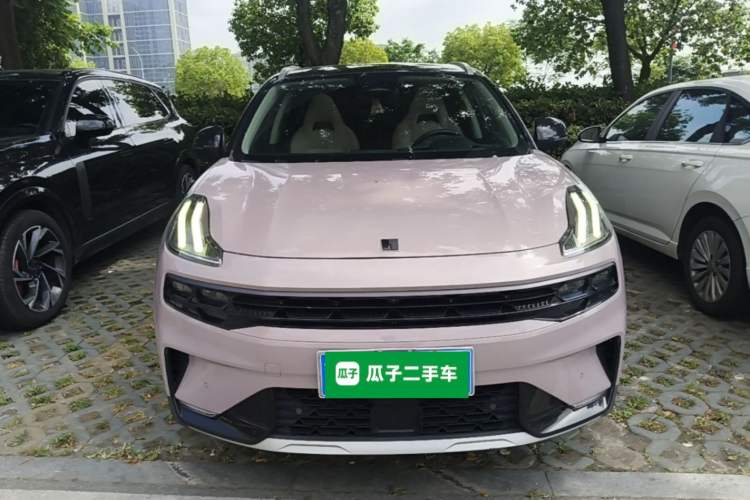 Used Lynk & Co 06 2021 1.5T Shero Pink Special Edition Front