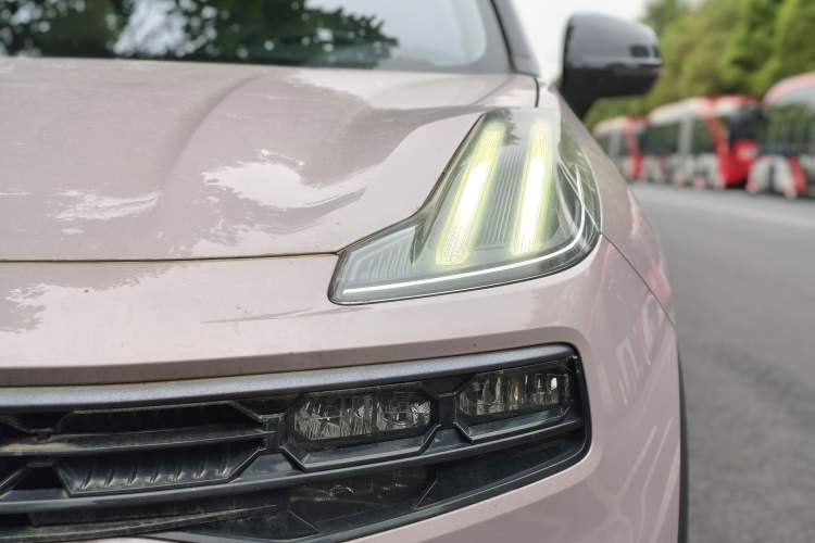 Used Lynk & Co 06 2021 1.5T Shero Pink Special Edition Left Front Headlight