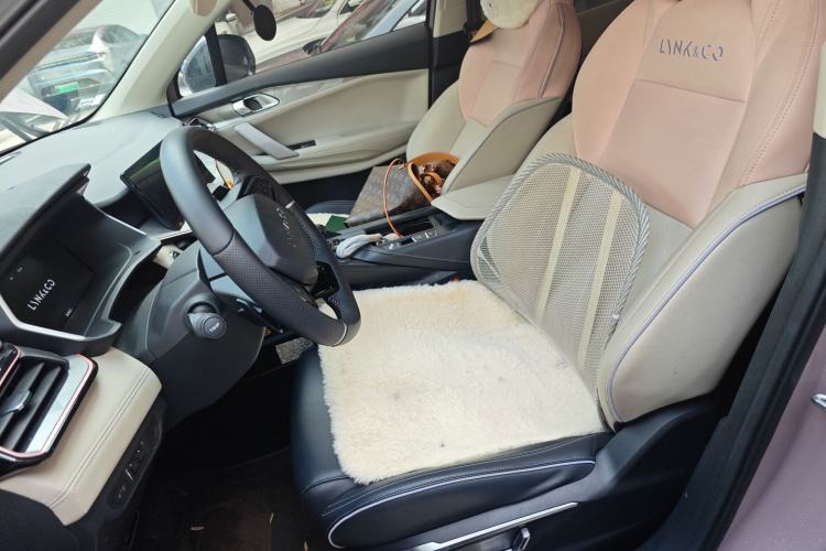 Used Lynk & Co 06 2021 1.5T Shero Pink Special Edition Left Front Seat