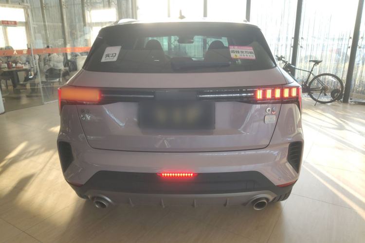 Used Lynk & Co 06 2021 1.5T Shero Pink Special Edition Exterior 4