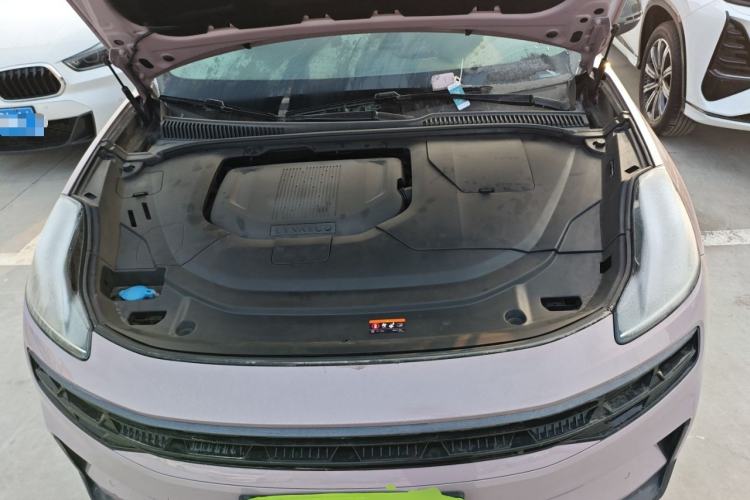 Used Lynk & Co 06 2021 1.5T Shero Pink Special Edition Engine Bay