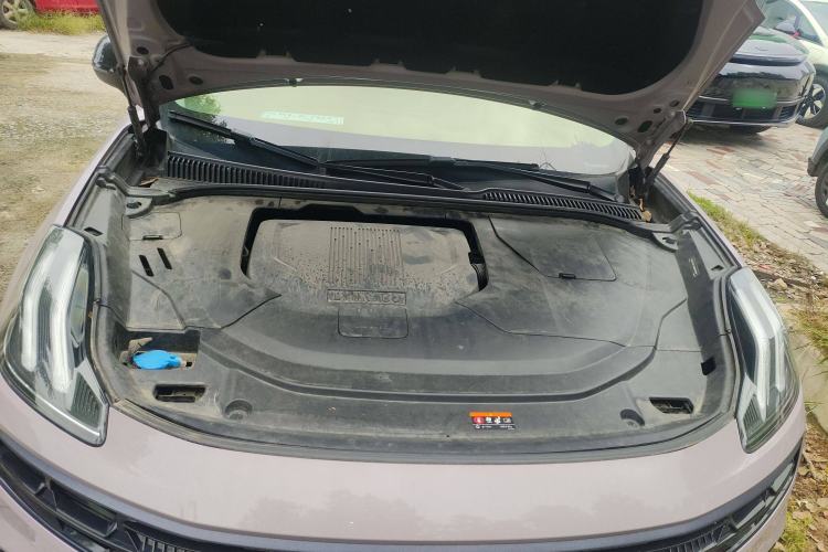 Used Lynk & Co 06 2021 1.5T Shero Pink Special Edition Engine Bay