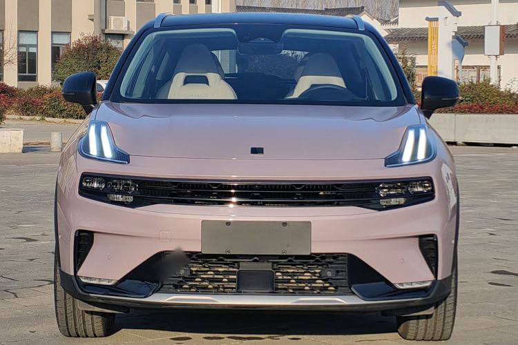 Used Lynk & Co 06 2021 1.5T Shero Pink Special Edition Exterior 1