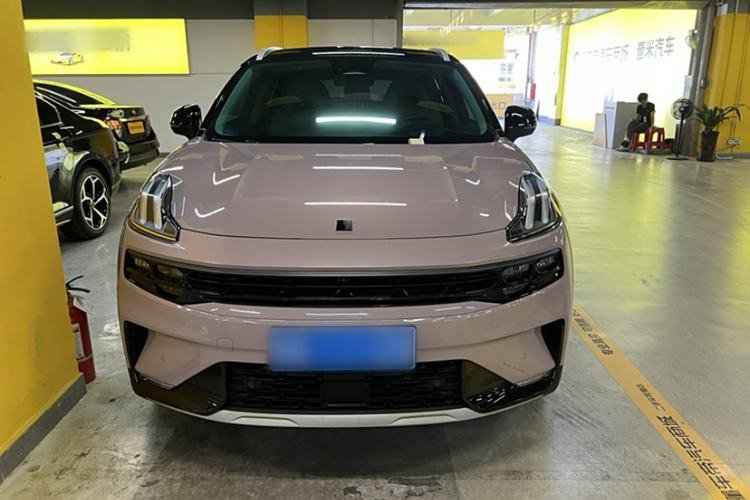 Used Lynk & Co 06 2021 1.5T Shero Pink Special Edition Exterior 1