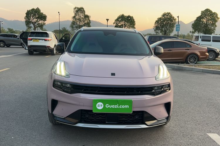 Used Lynk & Co 06 2021 1.5T Shero Pink Special Edition Exterior 1