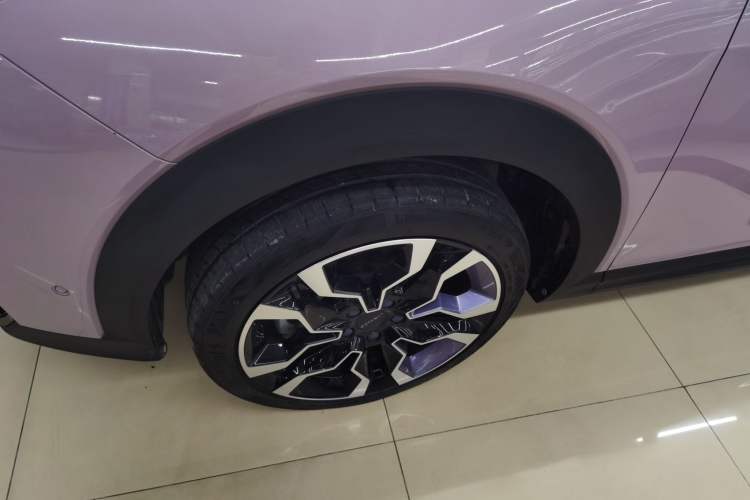 Used Lynk & Co 06 2021 1.5T Shero Pink Special Edition Exterior 2