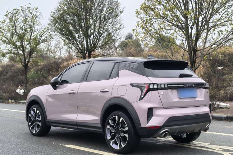 Used Lynk & Co 06 2021 1.5T Shero Pink Special Edition Exterior 3