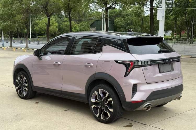 Used Lynk & Co 06 2021 1.5T Shero Pink Special Edition Exterior 4