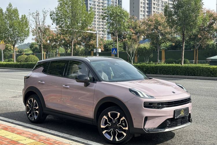 Used Lynk & Co 06 2021 1.5T Shero Pink Special Edition Exterior 5
