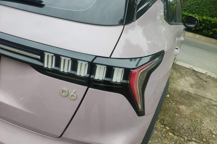 Used Lynk & Co 06 2021 1.5T Shero Pink Special Edition Right Rear Taillight