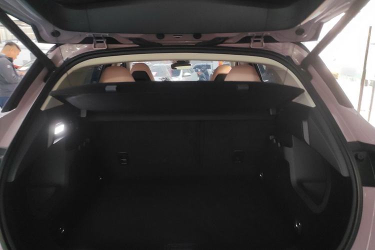 Used Lynk & Co 06 2021 1.5T Shero Pink Special Edition Trunk