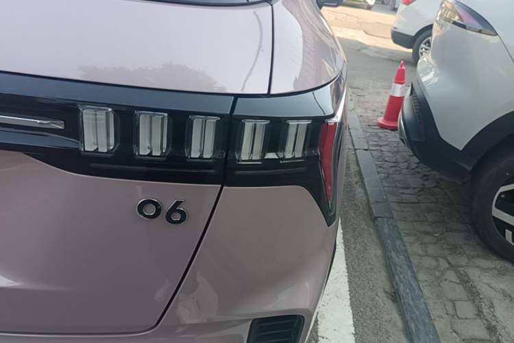 Used Lynk & Co 06 2021 1.5T Shero Pink Special Edition Right Rear Taillight