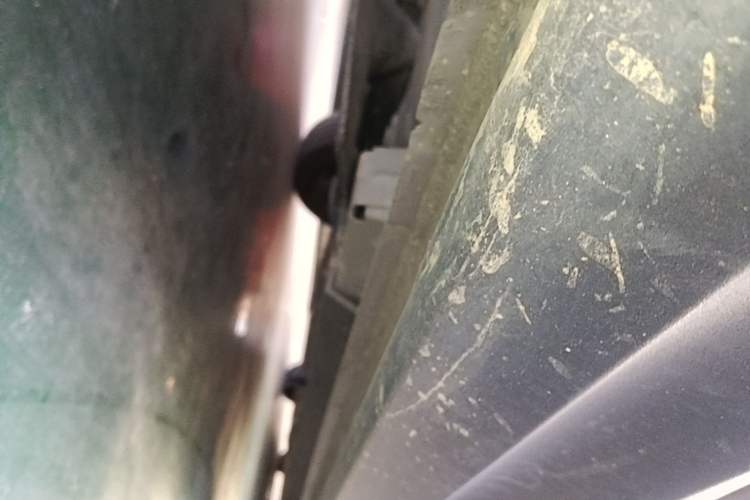 Used Lynk & Co 06 2021 1.5T Shero Pink Special Edition Right Side Sill