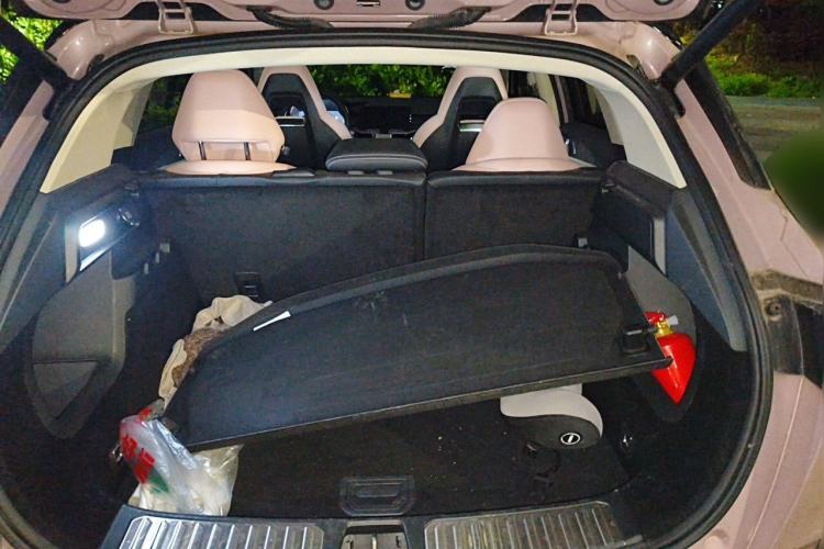 Used Lynk & Co 06 2021 1.5T Shero Pink Special Edition Trunk