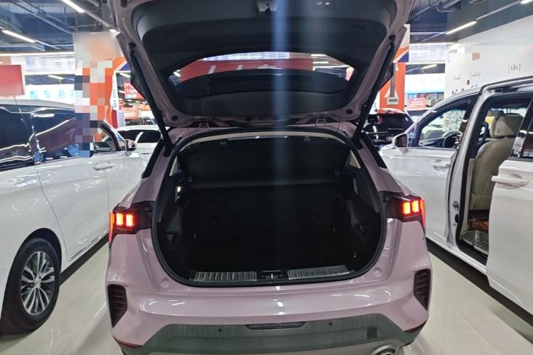 Used Lynk & Co 06 2021 1.5T Shero Pink Special Edition Trunk