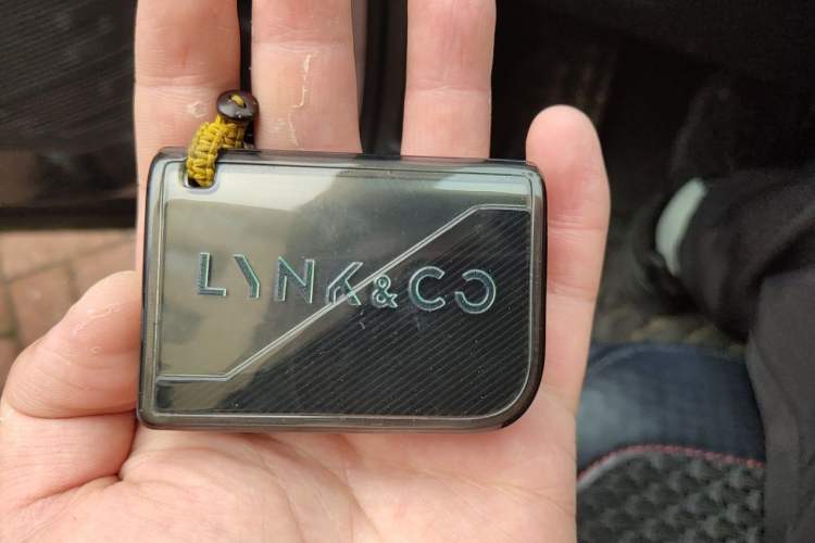 Used Lynk & Co 06 2021 1.5T Shero Pink Special Edition Vehicle Key