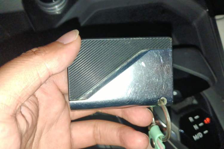 Used Lynk & Co 06 2021 1.5T Shero Pink Special Edition Vehicle Key
