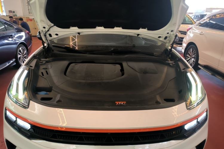 Used Lynk & Co 06 2021 1.5T Shero Pink Special Edition Engine Bay